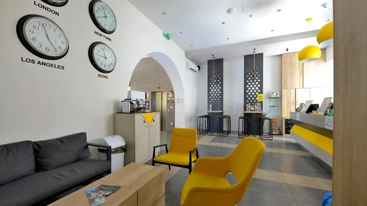 The Hive Party Hostel بودابست 0*,  المجر