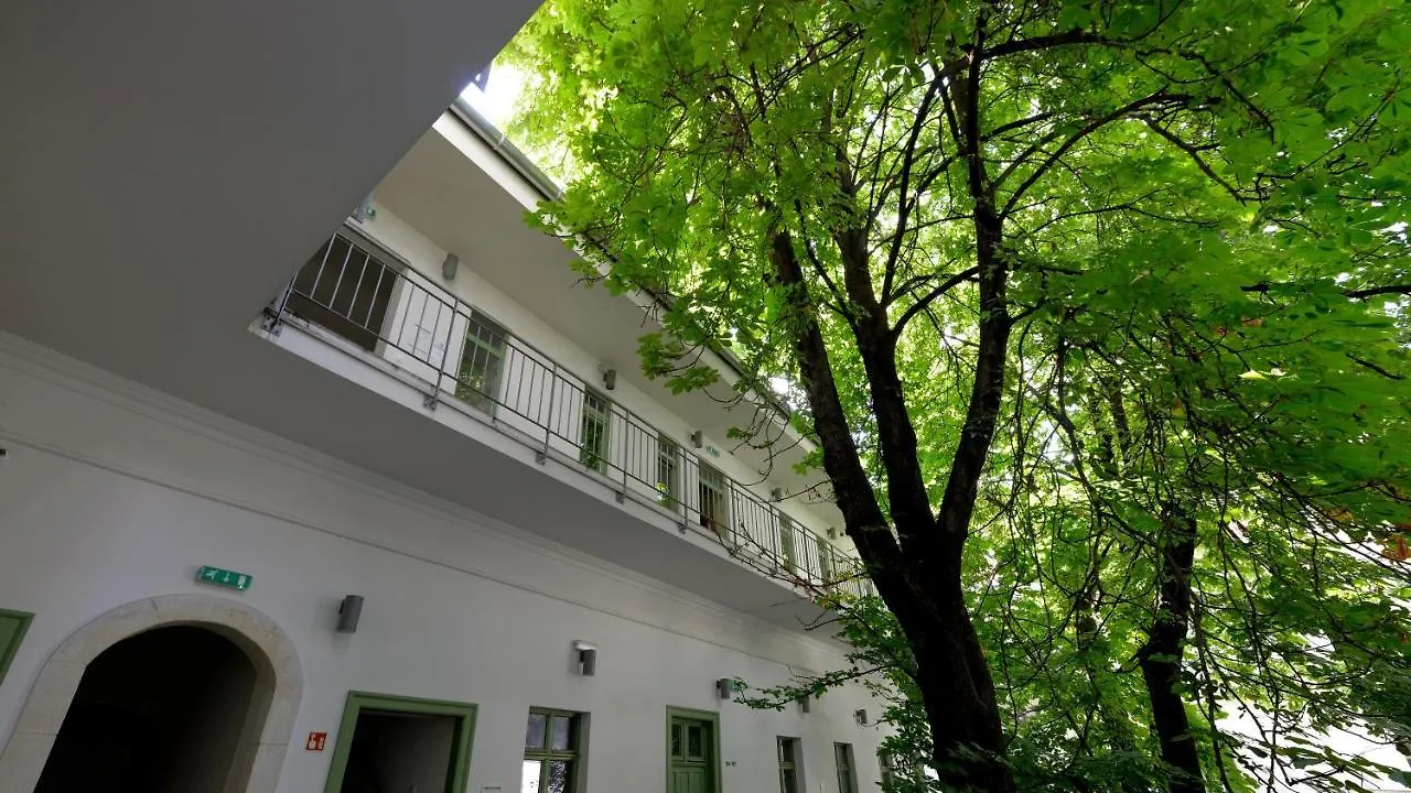 The Hive Party Hostel Budapeşte 0*,  Macaristan