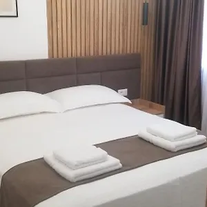 https://2a-near-blloku-area-apartment.hotels-in-tirana.com