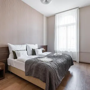 מלון Elit Boutique Rooms- Location by bqa