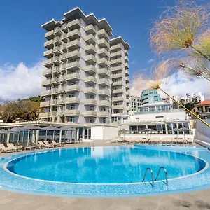 https://gorgulho.madeira-islandshotels.com